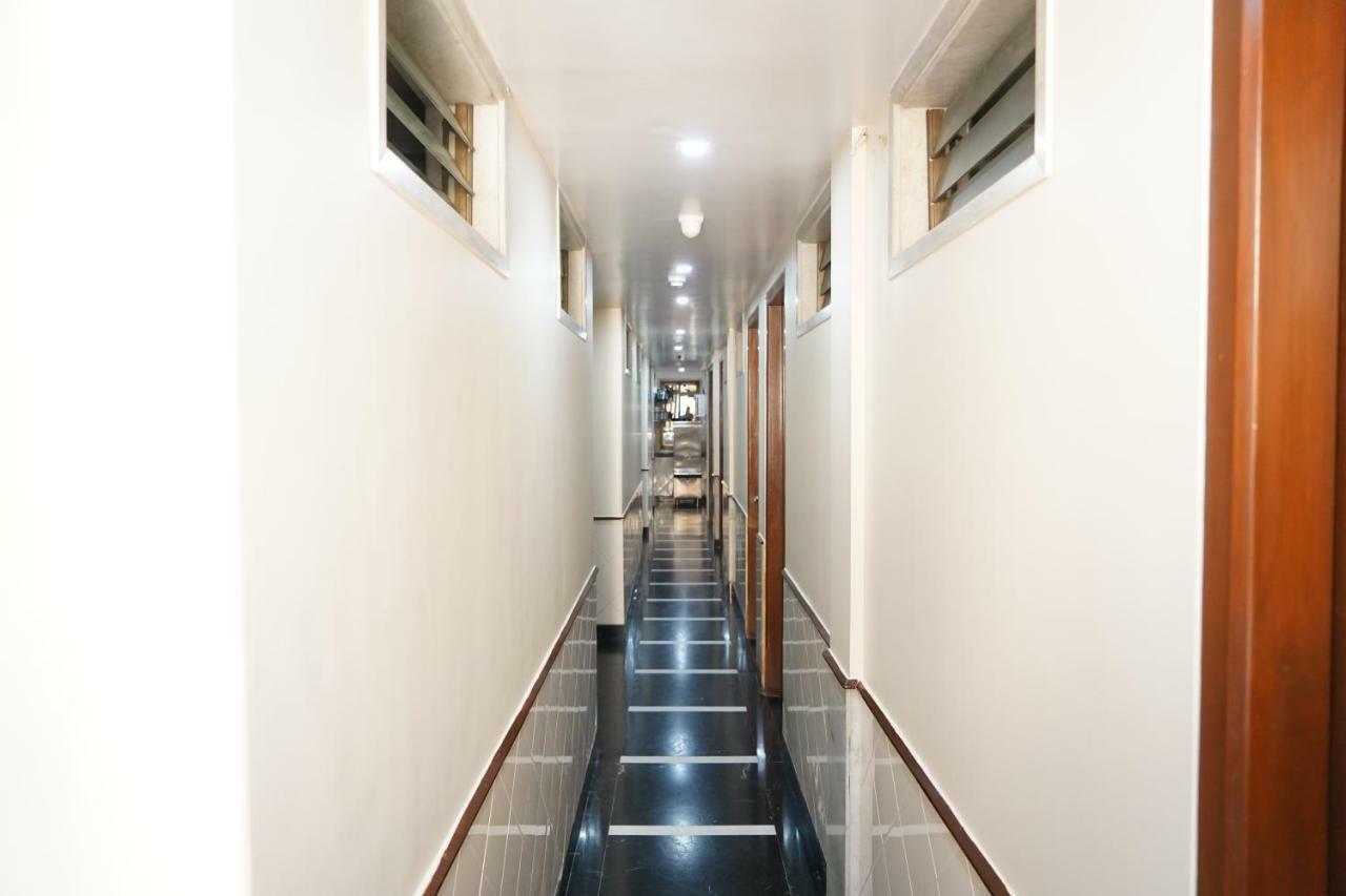 孟买 Sharda Residency酒店 外观 照片