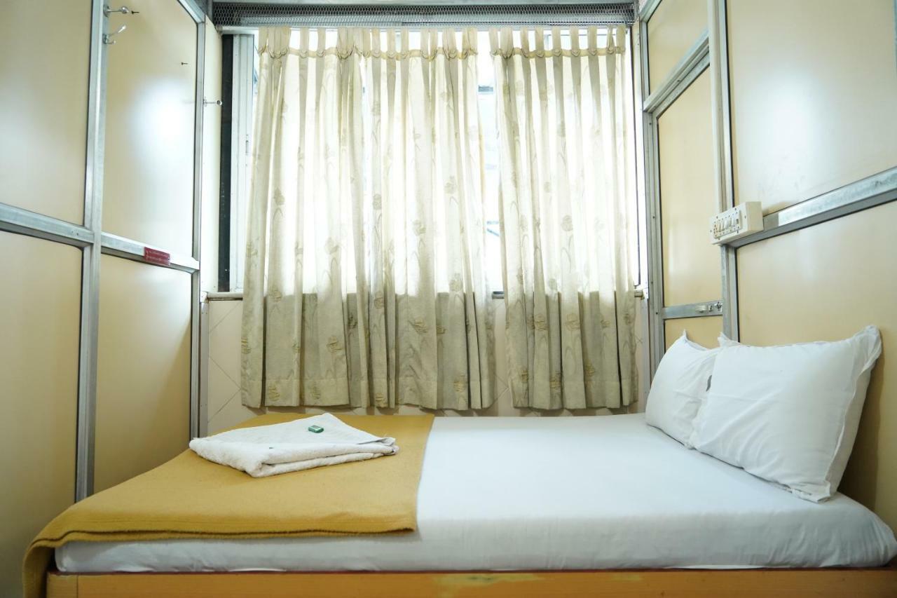 孟买 Sharda Residency酒店 外观 照片